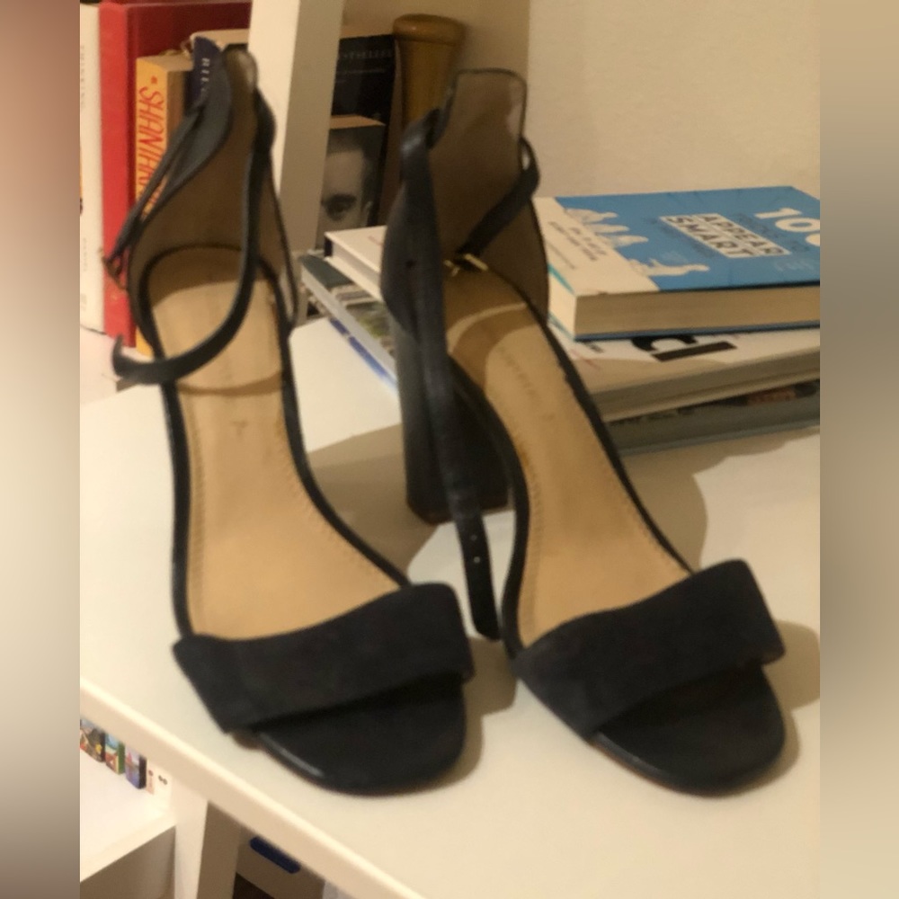 Banana Republic Suede Sandal